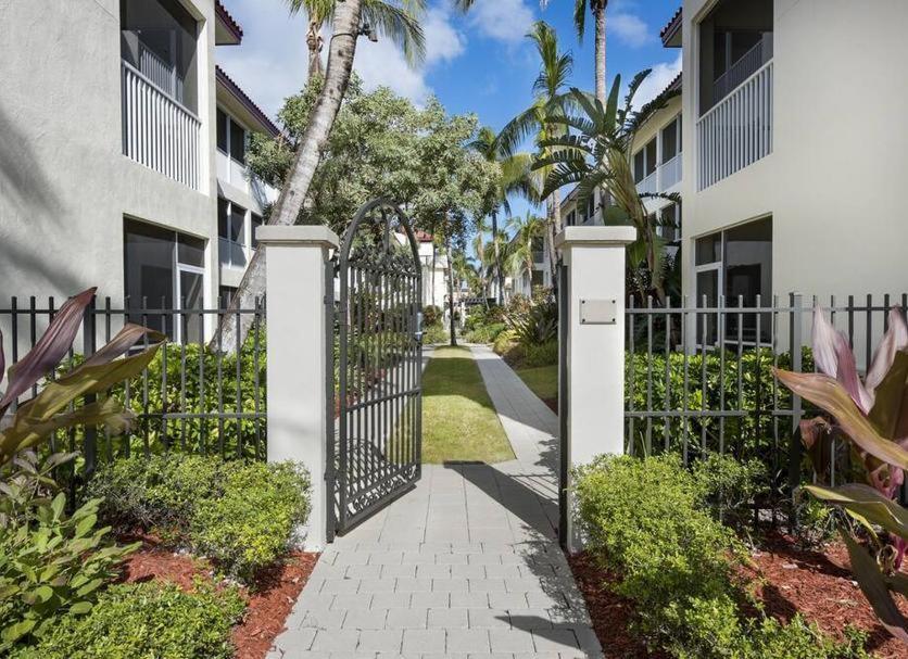 ベラセラ リゾート North North Naples エクステリア 写真